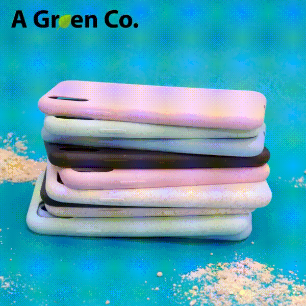 Wagging Tails (Girl) - iPhone SE 2020 / 8 / 7 / 6 / 6s Eco-Friendly Case