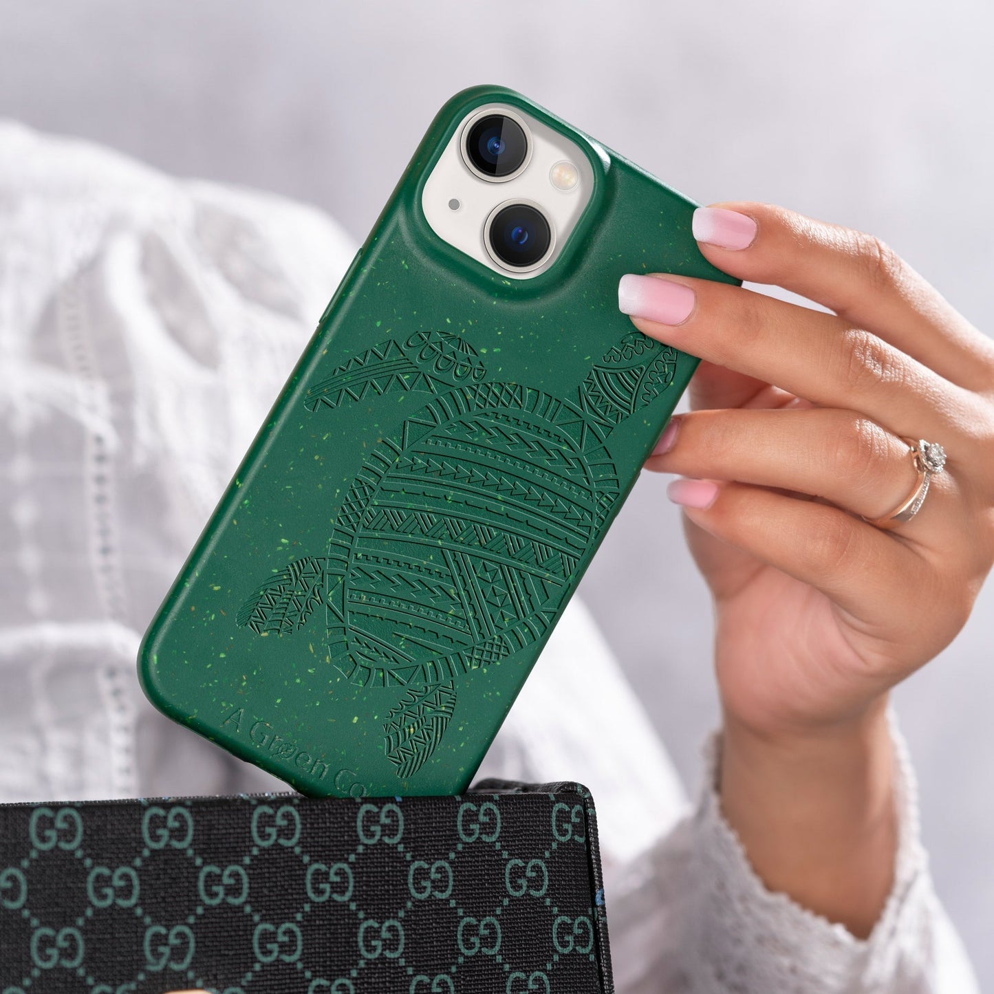 The Lucky Turtle - iPhone SE 2020 / 8 / 7 / 6 / 6s Eco-Friendly Case