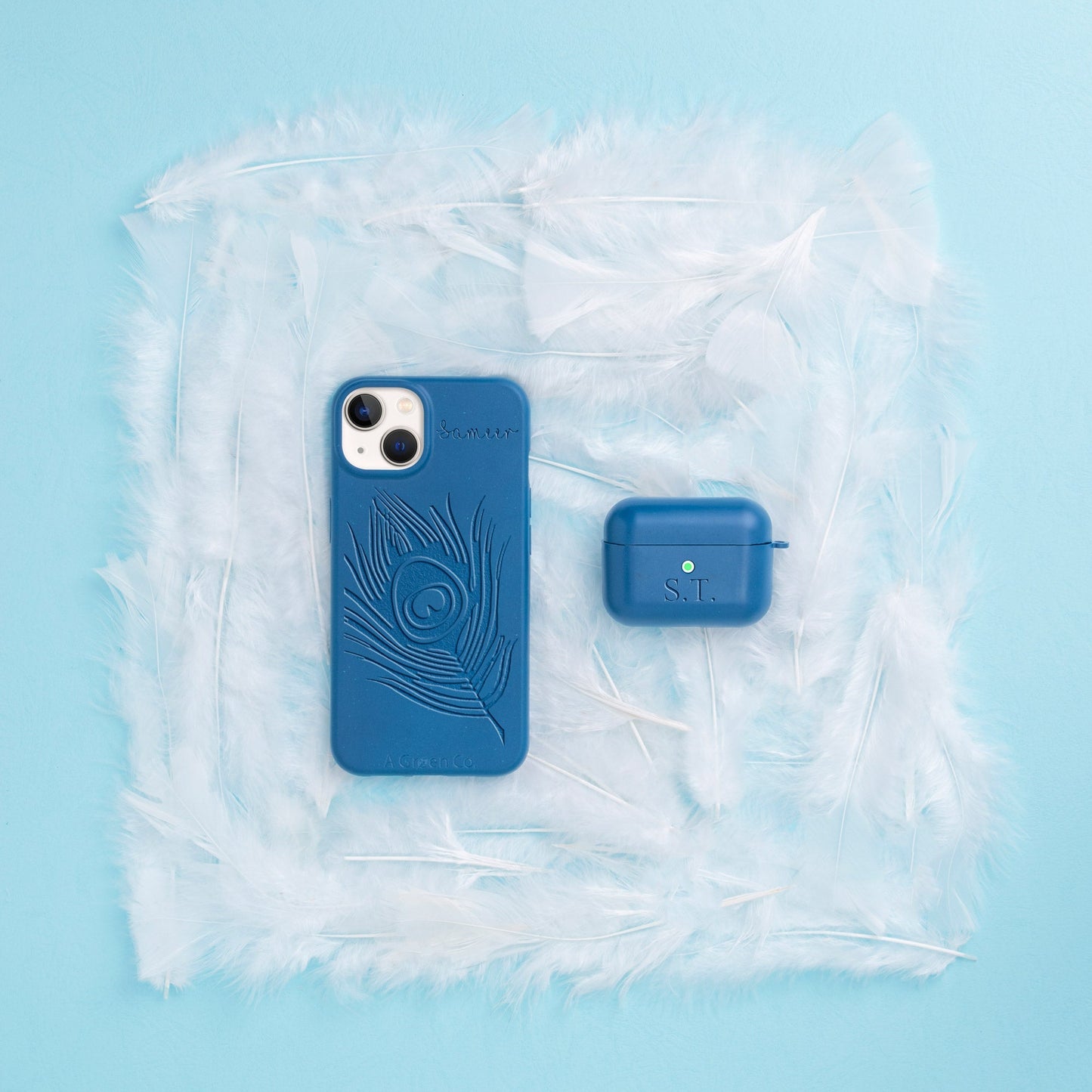 Holy Feather - iPhone 15 Pro Eco-Friendly Case